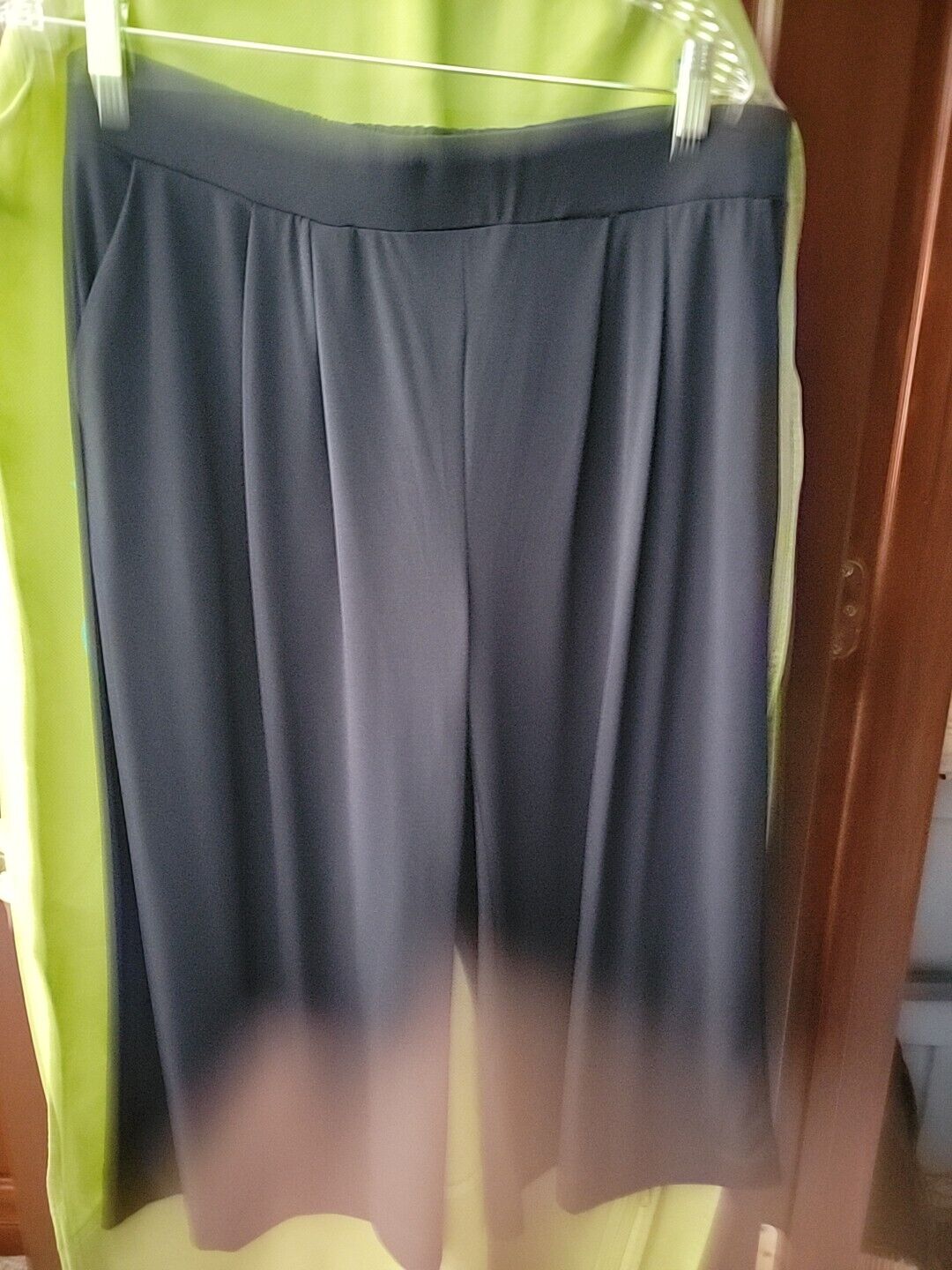 Picture 2 of 5