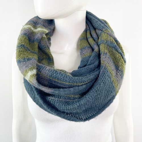 Wooden Ships Green Infinity Scarf One Size Mohair Blend Knit Casual Winter Cozy - Afbeelding 1 van 6