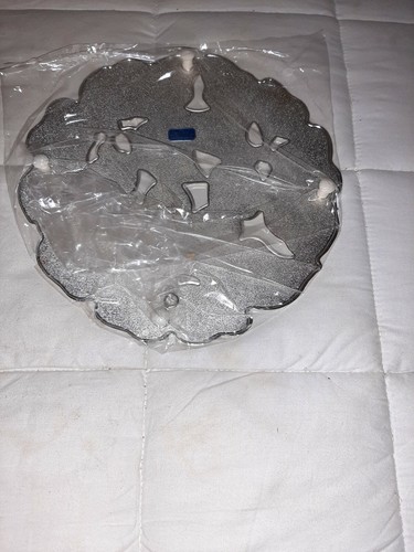 Wm. Rogers Oneida Vintage Christmas Poinsettia Trivet Silver Plated Enameled NEW - Picture 3 of 5