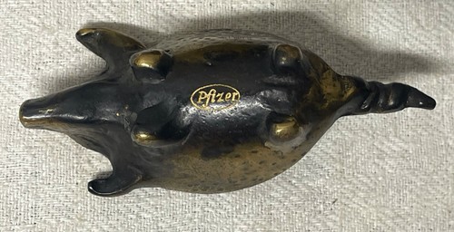 Ensemble de 4 petits cochons en bronze de Pfizer (cendriers) - Picture 14 of 14