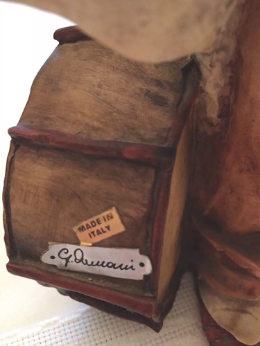 Collectible G Armani Italian Porcelain Clown Playing Violin; SIgned On Drum 12x8 - Picture 12 of 12