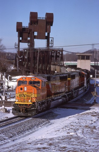 MF Original Dia BNSF SD70MAC #9921+2 mit Kohlezug - Prescott WI 1999