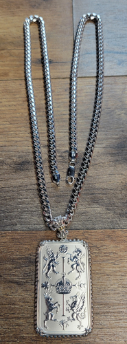 Royal Celebration 1 oz  9999 Silver Bar The Royal Mint w/28" Chain & Holder~ - Picture 1 of 4