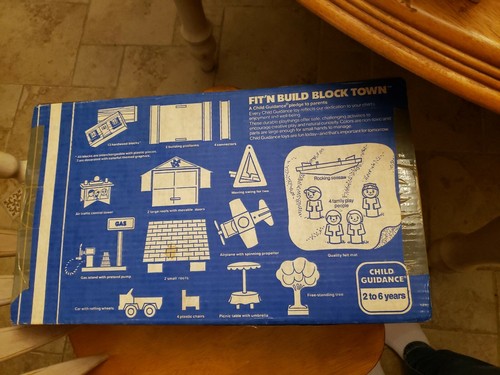 VINTAGE 1984 FIT N BUILD BLOCK TOWER W/BOX CHILD GUIDANCE 39 pcs Figures Houses - Picture 9 of 12
