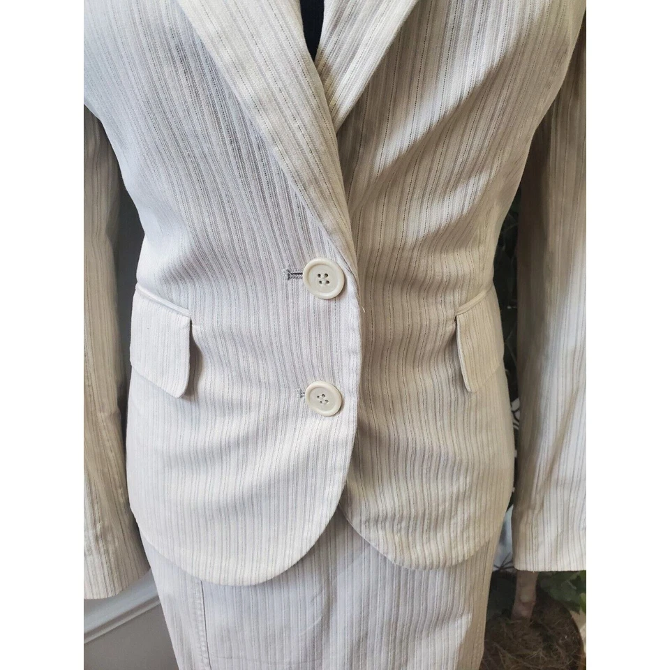 NewYork & Co. Women's Ivory Cotton Single Breasted Blazer & Skirt 2 Piece Suit 8 - Image 3 of 4