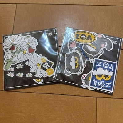 専用 zoaキーリング ステッカー ZOA ZO&FRIENDS ぬいぐるみキーリング ステッカー うちわ - メルカリ