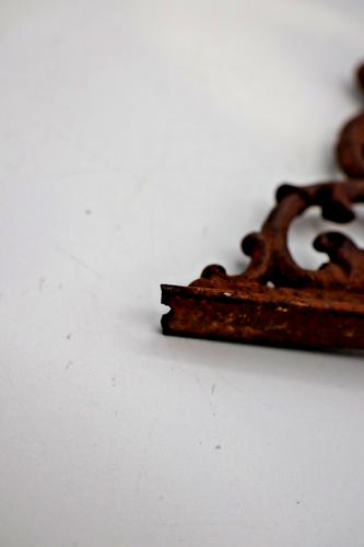1 Cast Iron Antique Style VICTORIAN SCROLL Bracket Garden Brace Shelf Bracket - Picture 3 of 12