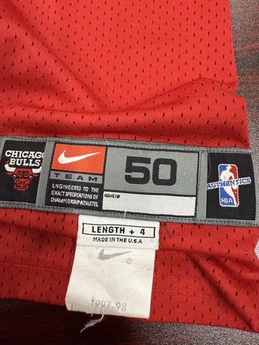 Vintage Nike Authentic Chicago Bulls Michael Jordan 1997-98 Pro Cut Jersey - Picture 19 of 24