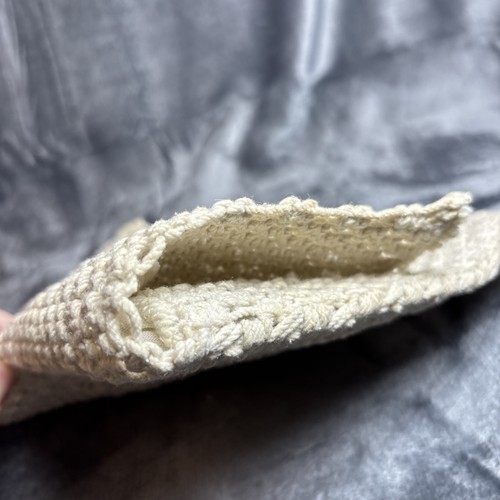 Vintage 1970s Macrame Clutch Purse Handbag Neutral Natural Minimalist Boho - Picture 9 of 17