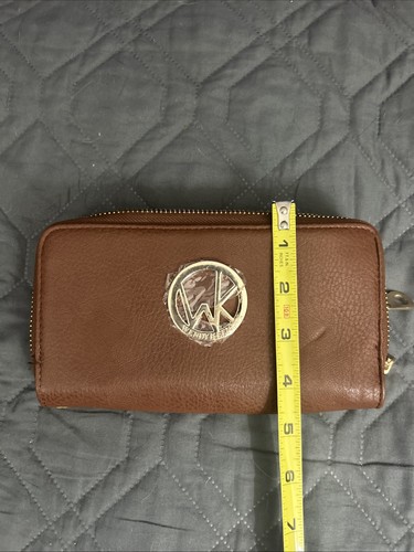 Wendy Keen braune Geldbörse mit Goldakzenten. 5x3,5". Nagelneu - Bild 2 von 8