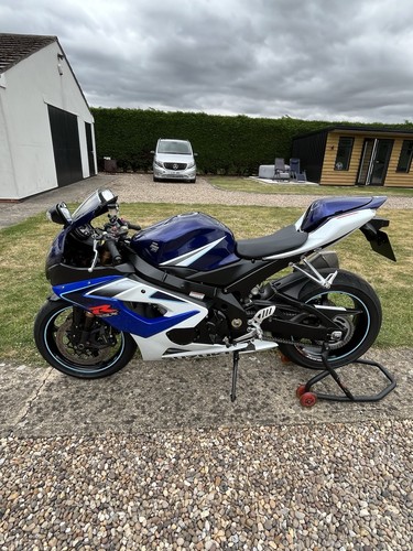 Suzuki Gsxr 1000 K6 - Picture 3 of 11