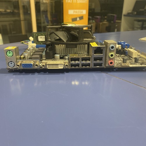 Scheda Madre Asrock H61M-DGS Socket 1155 + Cpu Intel G1620 + Ram 4gb ddr3 - Foto 2 di 3