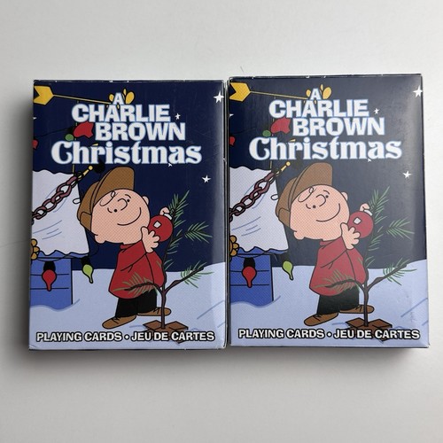 2x Mazzo di carte da gioco CHARLIE BROWN CHRISTMAS Arachidi NUOVE scatola aperta. Due set - Foto 1 di 2
