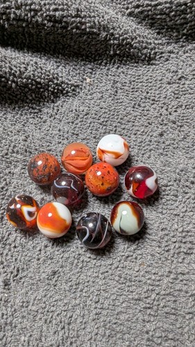 Lot of Ten Vintage Red Marbles - Picture 2 of 3