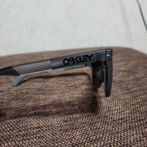 Oakley Sonnenbrille orangefarbene Gläser grau - Bild 15 von 24