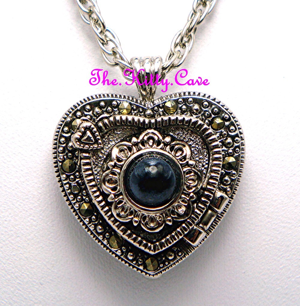 Vintage Victorian Silver Deco Nouveau Marcasite Heart Necklace Pendant Watch