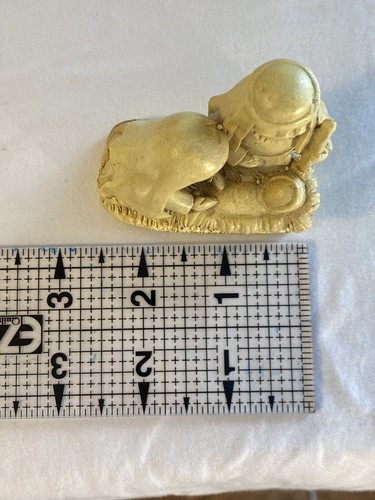 Vintage Mini kleine Harz Krippenfigur Josef Maria Jesus 3" H hellbraun antik - Bild 3 von 8