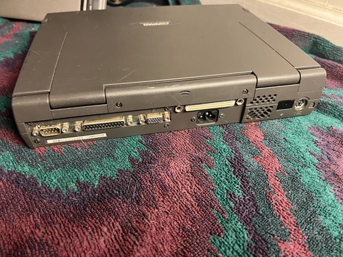 VINTAGE Compaq Armada 1530DM Intel Pentium MMX Parts or repair - Picture 8 of 8