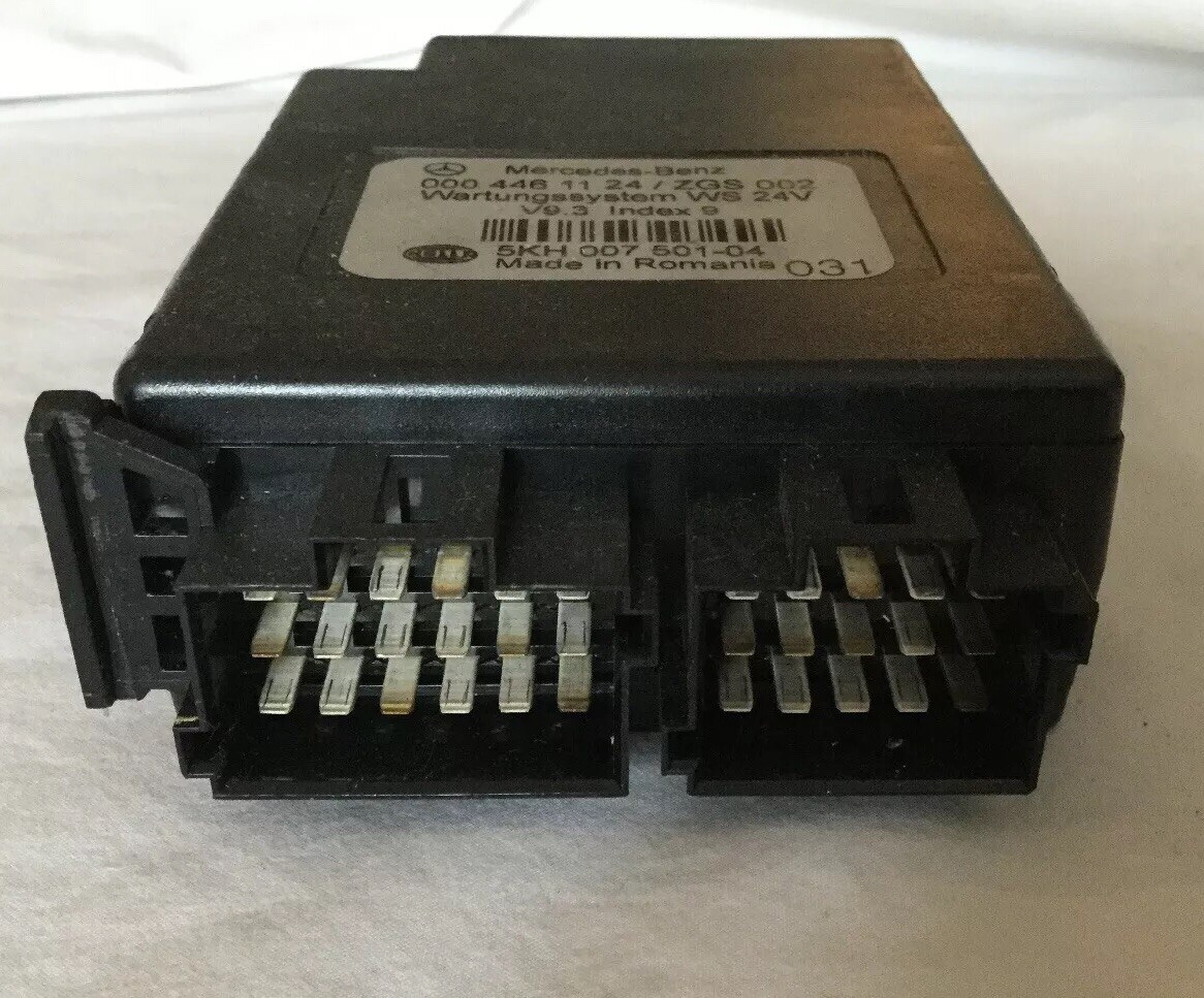 Mercedes Benz Electronic Control Module 0004461124 / ZGS 002