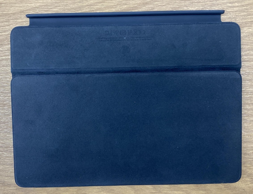 Apple iPad Smart Keyboard – British Layout – Used (Good), Boxed – Free Shipping - Picture 7 of 7