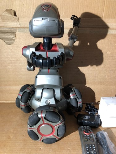 Mr Jouet robot personnalité avec télécommande testé fonctionne très bien sonne très bien - Photo 6/8