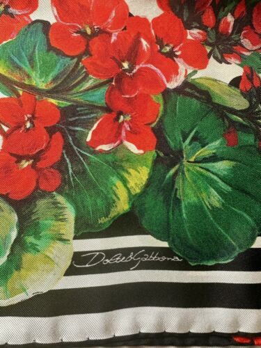 DOLCE & GABBANA Rot Geranie Blumen Seide Halstuch Accessoire Schal Foulard Kopftuch - Bild 3 von 5