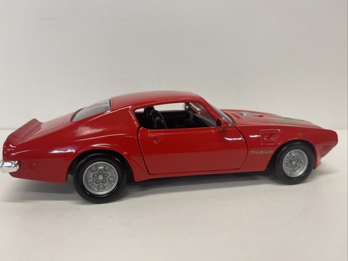 MOTORMAX 1973 Pontiac Firebird Trans Am, Red, #73243, 1/24 - Picture 6 of 23