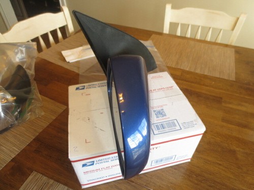 2004-2008 Suzuki Forenza Passenger Right Side View Power Door Mirror Blue 98448 - Picture 2 of 6