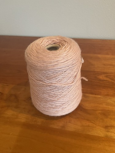 Ballet Pink Italian Yarn Cashmere Wool Blend New Cone 1 lb, 9 ounces, mint new - Bild 2 von 24