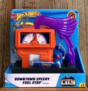 hot wheels city downtown super fuel stop playset