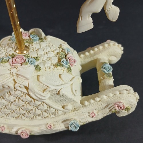 Carillon porcellana vintage movimento giostra a dondolo cavallo ceramica ottone 8" - Foto 5 di 17