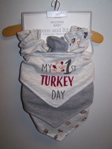 Modern Baby Thanksgiving Mittens/Bibs Set 6 Piece Reversible Bibs New - Picture 3 of 4