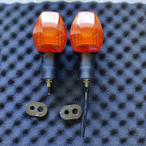 Original Blinker SC50 Honda Fireblade Links + Rechts 900 CBR RR - Bild 1 von 2