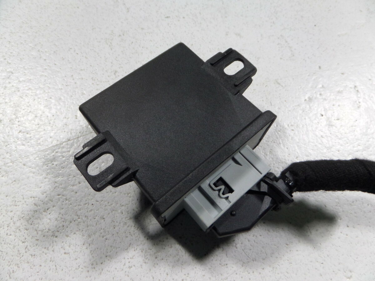 06-08 Audi A3 8P Headlight Range Control Module 8P0907357F
