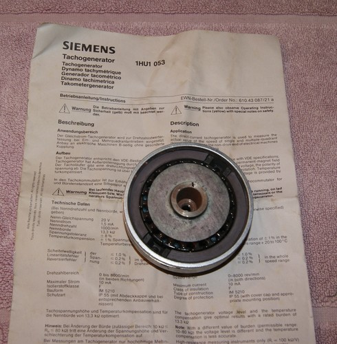 Siemens Tachogenerator 1HU1 053 - Bild 1 von 2