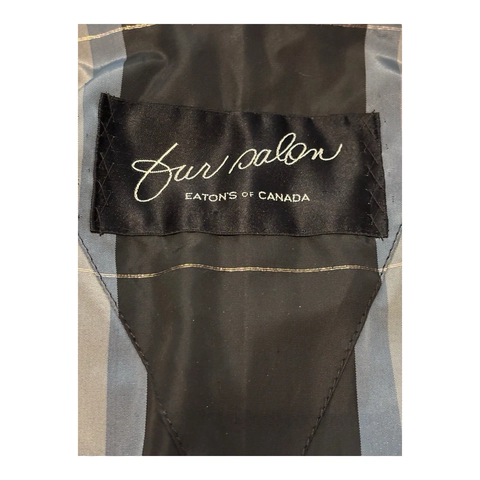 Abrigo de Cordero Persa Negro Salón de Piel Eaton’s Of Canada De Colección con Cuello de Visón Años 50 60 Foto 3 de 4