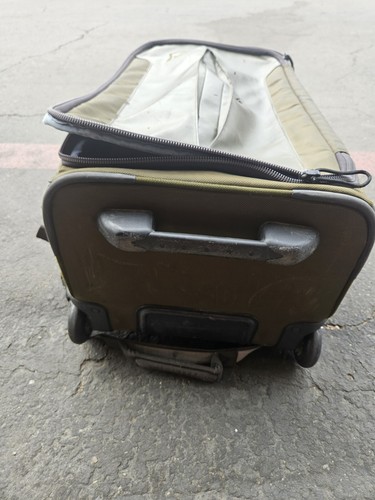 Victorinox Swiss Army 29 Inch Wheeled Duffel Travel Luggage Bag  - Picture 6 of 11
