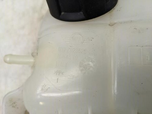 2007-2015 Mini Cooper Windshield Washer Reservoir Bottle 17-13-7-823-626 OEM - Picture 8 of 9