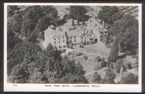 Luftaufnahme des ROCK PARK HOTEL, Llandrindod Wells, Powys. Vintage RP Postkarte