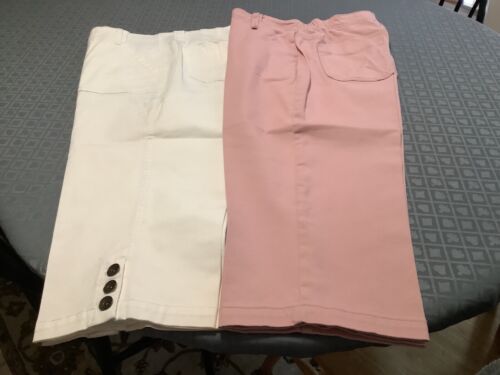 Lot Of 2 Womens Capri Pants Sz 12, Christopher & Banks & Lee