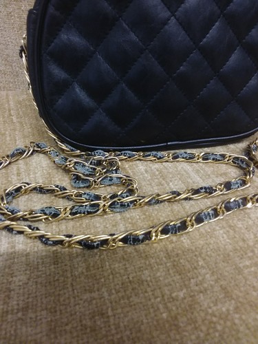 VTG St. Michael’s Quilted Leather Cross Body Bag (See Description) - Picture 7 of 7