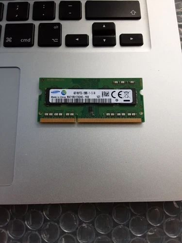 Samsung Memoria RAM 4GB M471B5173QH0-YK0 (DBO)(EBO)