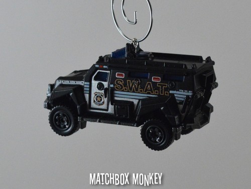 Police SWAT Unit Truck Special Forces 1/64 Custom Christmas Ornament Adorno - Picture 7 of 7