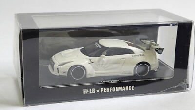MINI GT LB Nissan GT-R R35ホワイト 1/64 MINI GT 64 LB WORKS Nissan GT-R (R35) White Type 1 , Rear