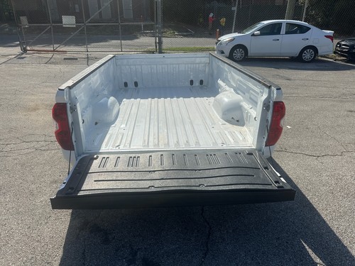 Toyota Tundra Pickup Bed Box 8 Foot w/Lamps, Gate, Liner White:040 2014-2021 OEM - Picture 15 of 20