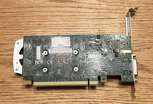 NVIDIA Quadro K620 2GB PCI-E DVI DisplayPort Low Profile Budget Graphics Card - Picture 3 of 4