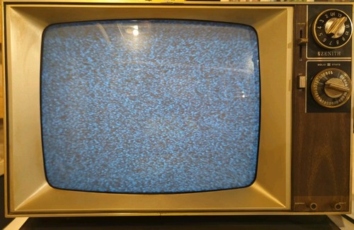 Vintage 1978 ZENITH TV Retro Television K163W Screen & Sound Working B & W - Picture 4 of 17