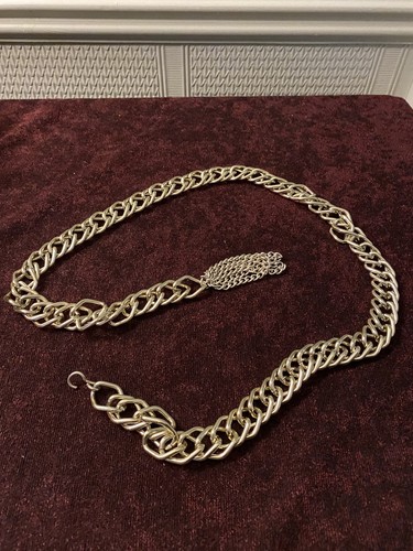 VINTAGE 60S GOGO DISCO CHAIN BELT GOLD TONE LIGHT METAL ALLOY 32” WAIST MAXIMUM - Picture 2 of 3