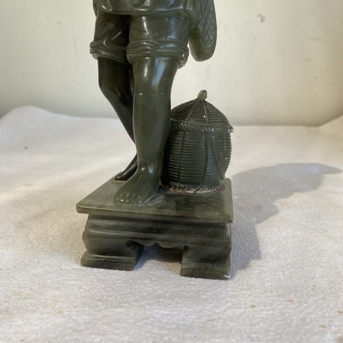 Vintage Chinese Soapstone ? Carving Of A Fisherman - Picture 8 of 9