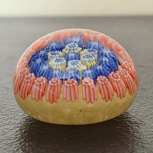Pisapapeles de vidrio miniatura de colección Millefiori 1,5" vidrio artístico floral rojo blanco azul - Imagen 5 de 13